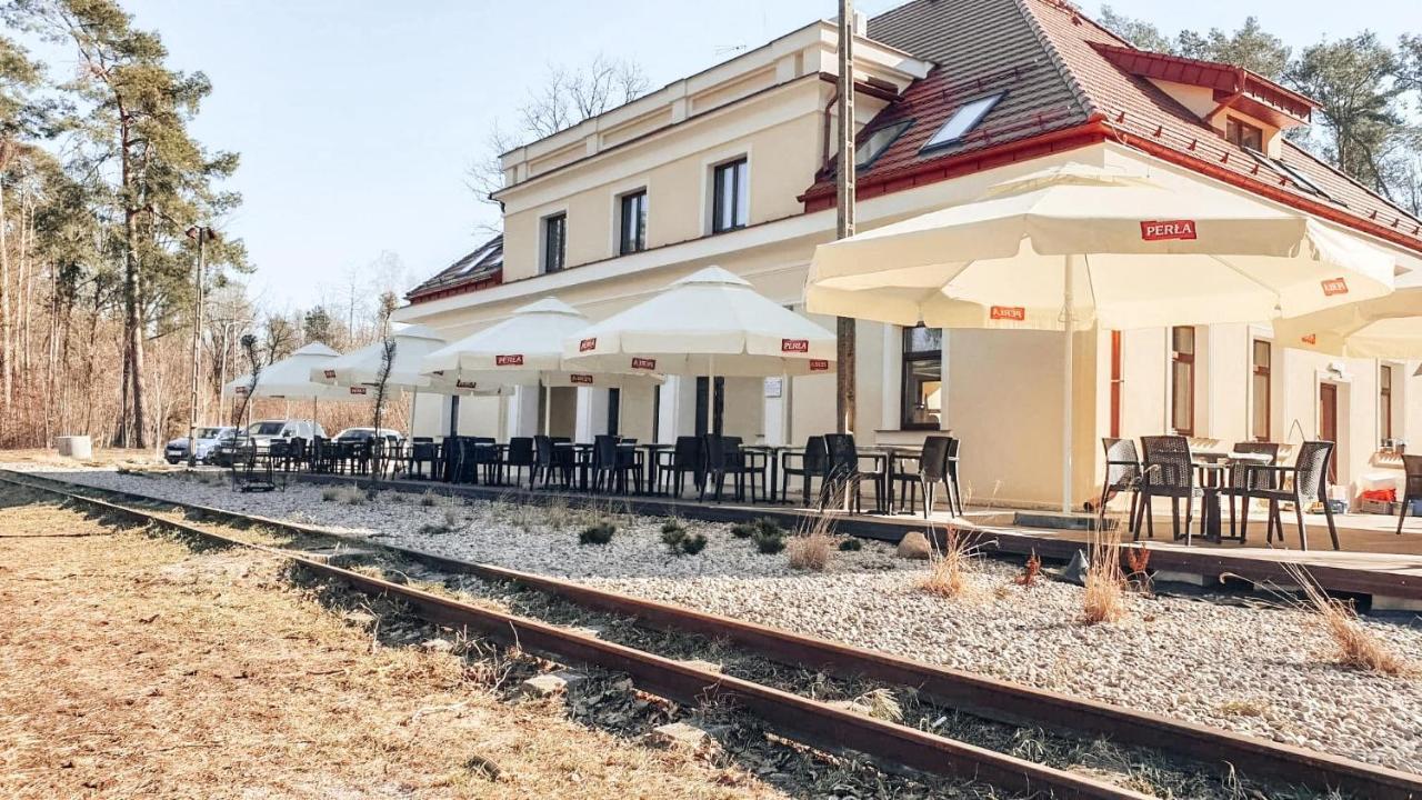 Stacja Kultura Hotel Poniatowa Екстериор снимка