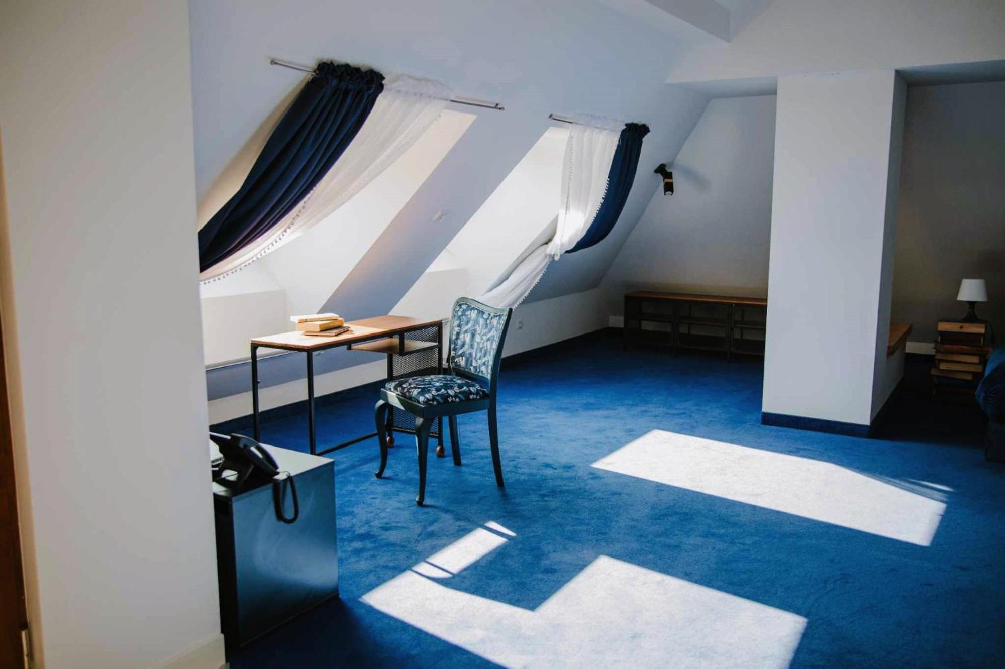 Stacja Kultura Hotel Poniatowa Екстериор снимка