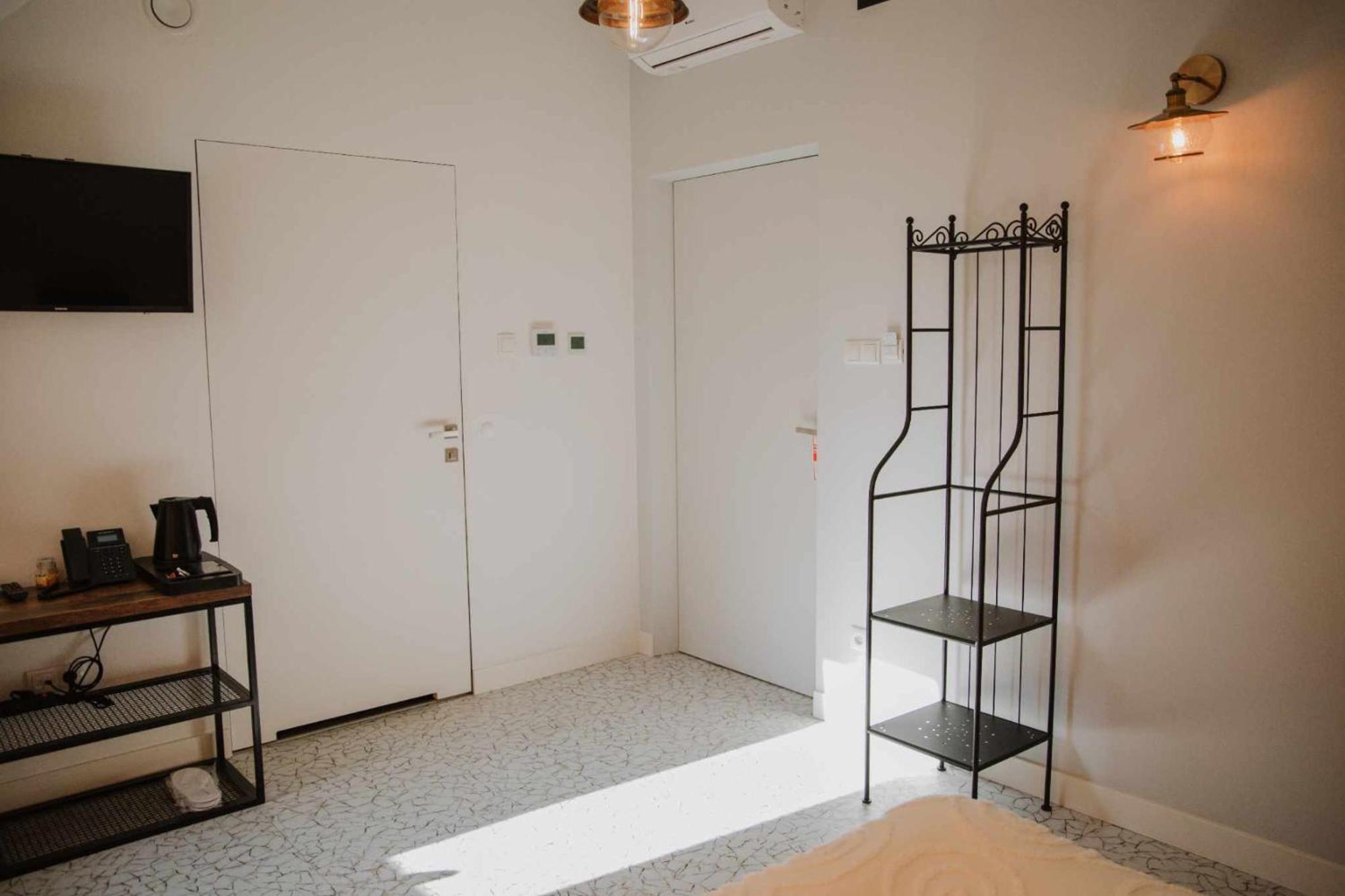 Stacja Kultura Hotel Poniatowa Екстериор снимка